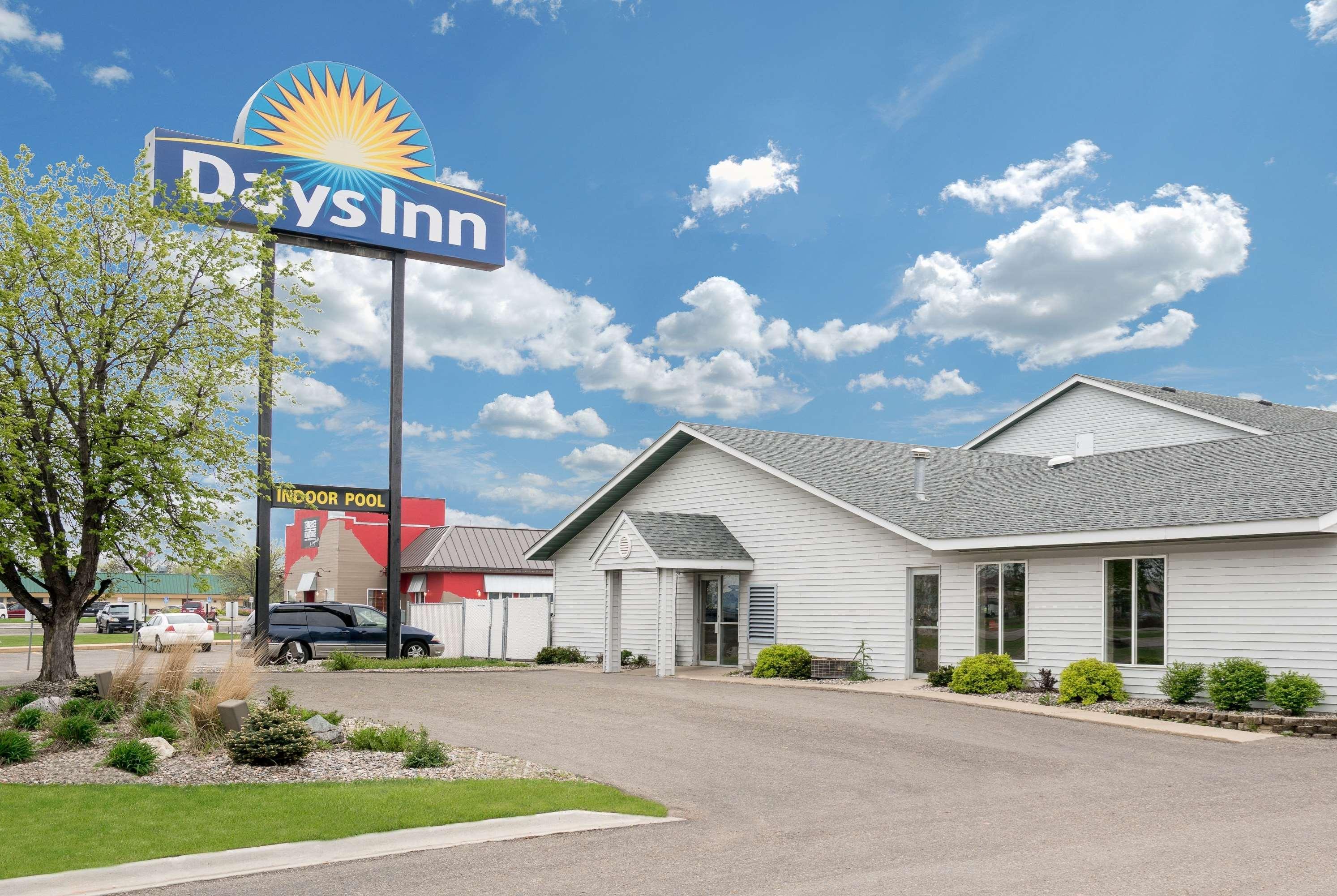 Days Inn By Wyndham Alexandria Mn Exteriér fotografie