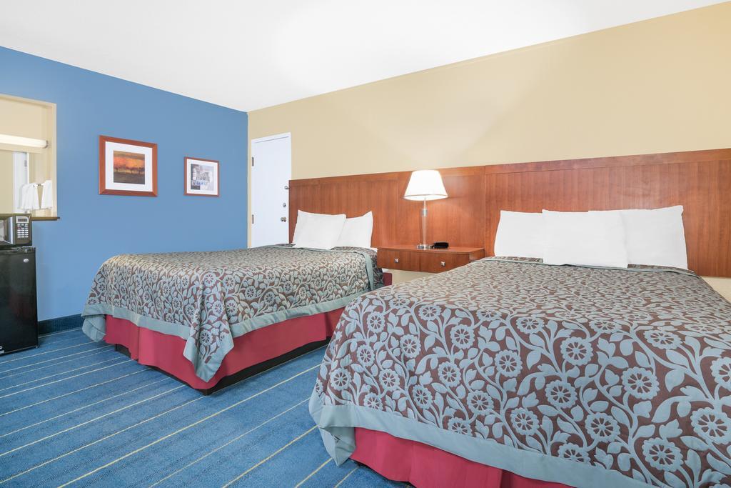 Days Inn By Wyndham Alexandria Mn Pokoj fotografie