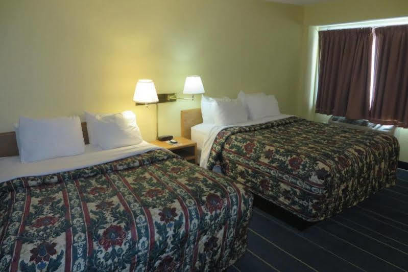 Days Inn By Wyndham Alexandria Mn Exteriér fotografie